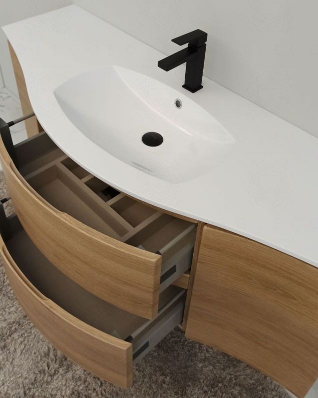 Mobile bagno sospeso Greta, curvo, cm.138 con specchio led Mobile bagno sospeso Greta, curvo, cm.138 con specchio led
