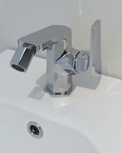 Coppia rubinetti lavabo-bidet Hera