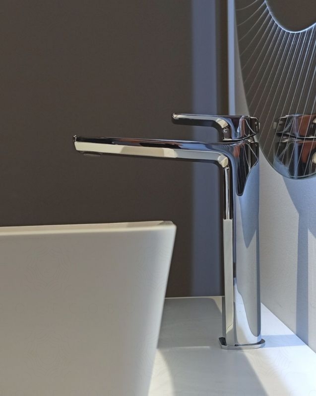 Coppia rubinetti lavabo alto e bidet Febe Coppia rubinetti lavabo alto e bidet Febe