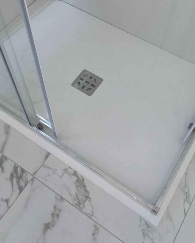 Piatto doccia rettangolare bianco opaco, in mineralmarmo Piatto doccia rettangolare bianco opaco, in mineralmarmo
