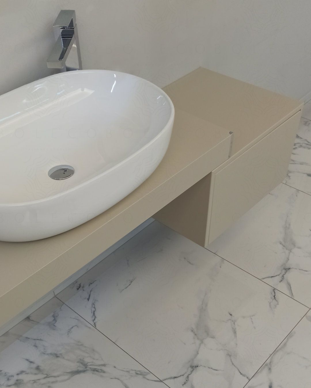 Mensolone bagno da 100 a 140 cm con staffe regolabili, lavabo Mensolone bagno da 100 a 140 cm con staffe regolabili, lavabo