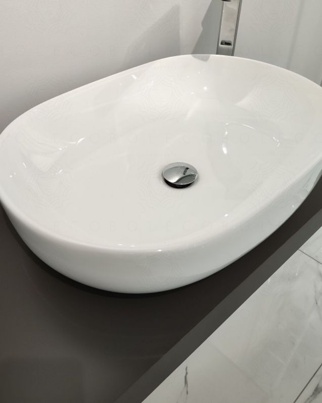 Mensolone bagno 60 cm con lavabo da appoggio in ceramica Mensolone bagno 60 cm con lavabo da appoggio in ceramica
