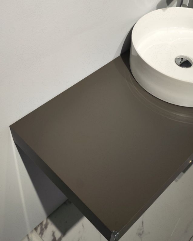 Mensolone bagno 120 cm con staffe regolabili Mensolone bagno 120 cm con staffe regolabili