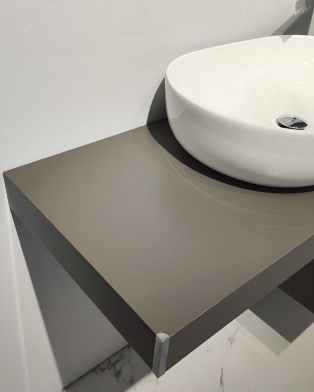 Mensolone bagno 120 cm con staffe regolabili Mensolone bagno 120 cm con staffe regolabili
