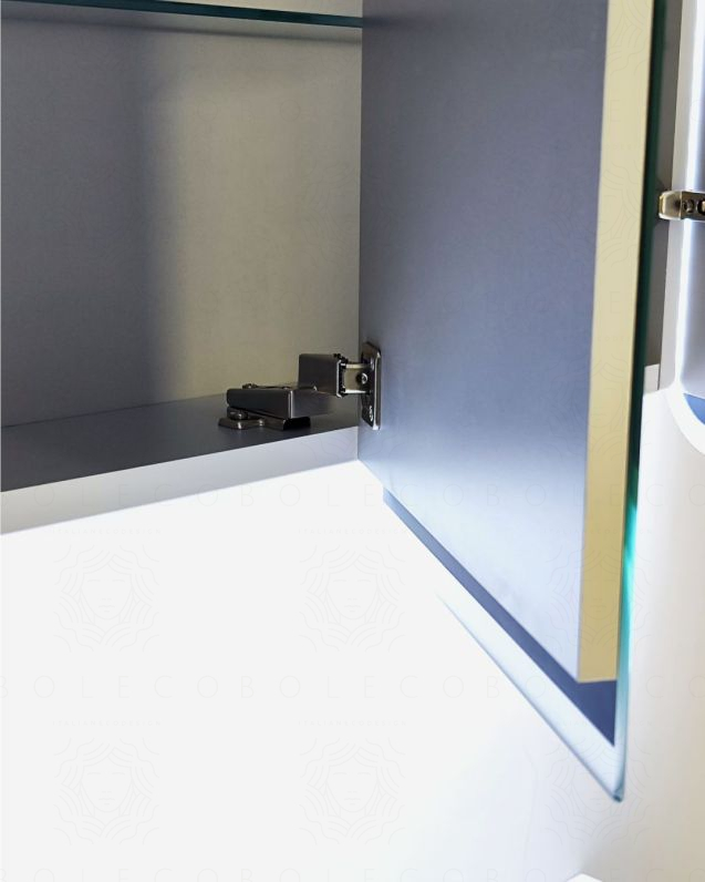 Specchio contenitore mobile bagno con presa ed interruttore - Specchio contenitore mobile bagno con presa ed interruttore -