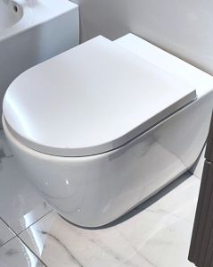 Vaso filomuro in ceramica Fusion, copriwater soft-close