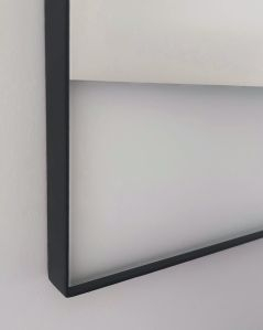 SP. ILL. LED CON CORNICE IN LAMIERA NERO OPACO 110X60CM
