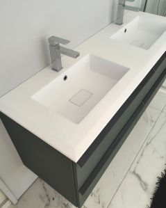 Mobile bagno sospeso Laguna cm 140 e doppio lavabo in resina