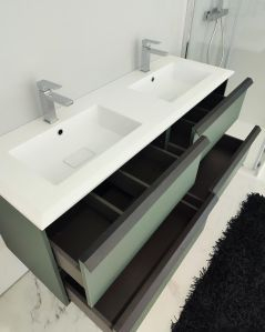 Mobile bagno sospeso Laguna cm 140 e doppio lavabo in resina