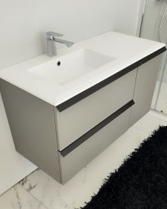 Mobile bagno sospeso Laguna cm 106 e lavabo in resina