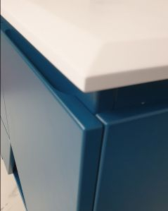 Mobile bagno sospeso Fashion cm 105 blu avio e lavabo in resina