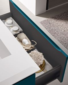 Mobile bagno sospeso Fashion cm 140 blu avio e lavabo in resina