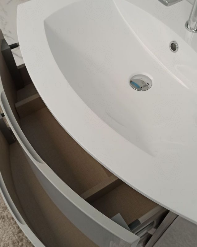 Mobile bagno sospeso Greta 105 cm grigio lucido – curvo Mobile bagno sospeso Greta 105 cm grigio lucido – curvo