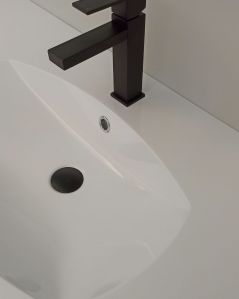Mobile bagno sospeso Greta, curvo, 138 cm