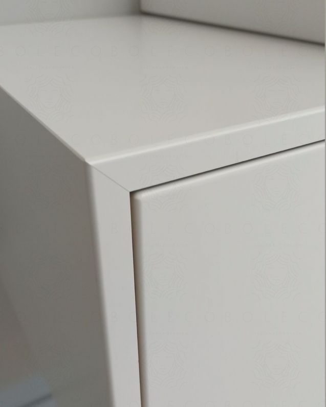 Cassettiera sospesa cm.50, push-pull bianco opaco Cassettiera sospesa cm.50, push-pull bianco opaco