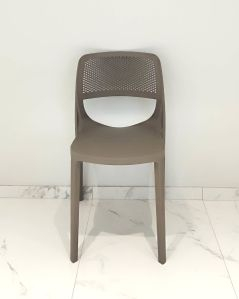 Sedia da esterno Mara in polipropilene cappuccino