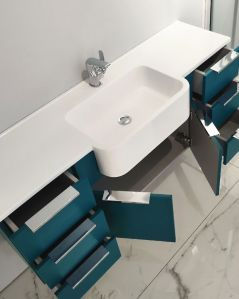 Mobile bagno sospeso Kelly 130 cm blu avio con ante e cassetti e lavabo in resina
