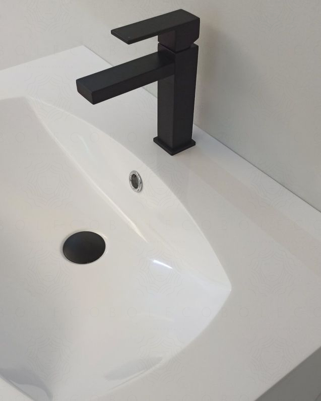 Mobile da bagno sospeso curvo 69 cm bianco opaco con ante - Luna