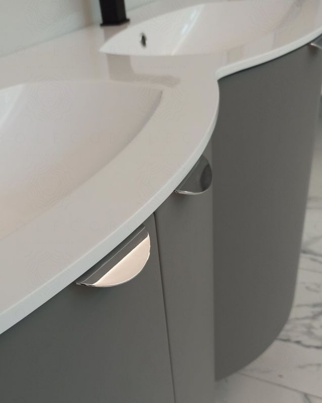 Mobile da bagno sospeso curvo 138 cm grigio medio con ante e doppio lavabo - Luna