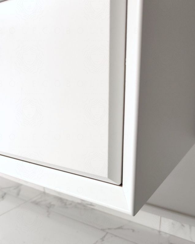Mobile bagno sospeso Vittoria cm 70 bianco opaco e lavabo in resina Mobile bagno sospeso Vittoria cm 70 bianco opaco e lavabo in resina