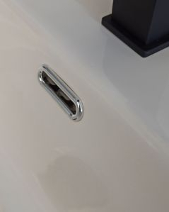 Mobile bagno sospeso Noa 60 cm larice chiaro e lavabo in ceramica