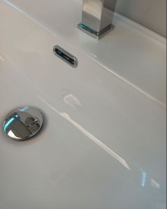 Mobile bagno sospeso Zoe 60 cm rovere scuro con ante e vano a giorno