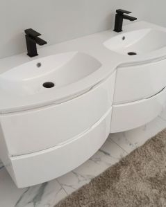 Mobile bagno sospeso Greta, curvo, doppio lavabo in resina
