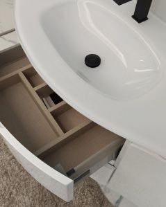 Mobile bagno sospeso curvo 140 cm con lavabo in vetro – Greta