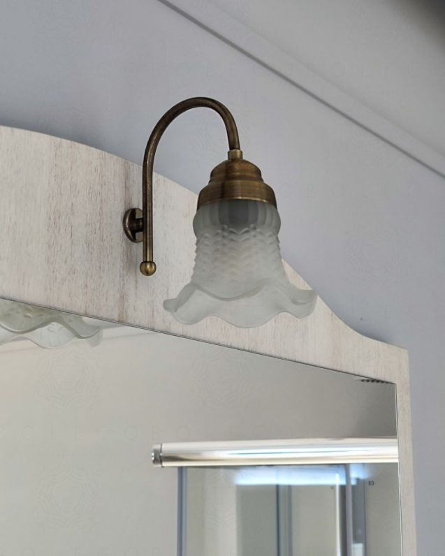 Specchio 110 cm con applique per mobile Donatello Specchio 110 cm con applique per mobile Donatello