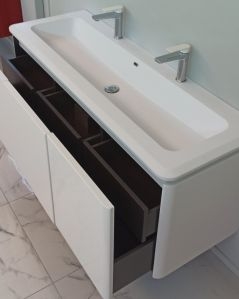 Mobile bagno sospeso 140 cm con cassetti e lavabo in resina -