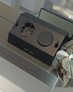 Specchio bagno contenitore led 60x70