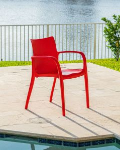 Poltrona da giardino Patrizia in polipropilene rosso
