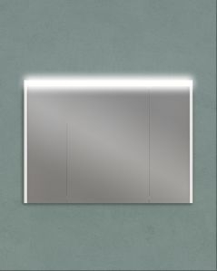 Specchio contenitore con presa ed interruttore, cm.92x67