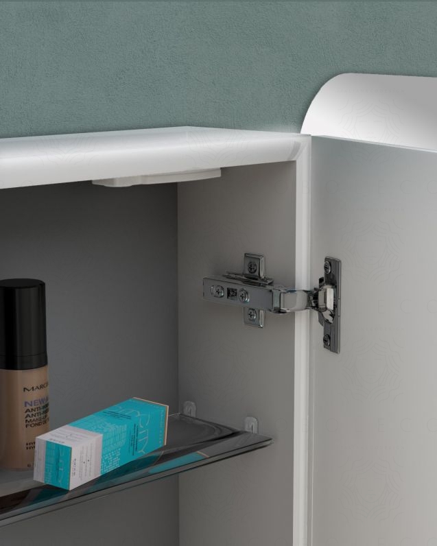 Specchio contenitore mobile bagno con presa ed interruttore Specchio contenitore mobile bagno con presa ed interruttore