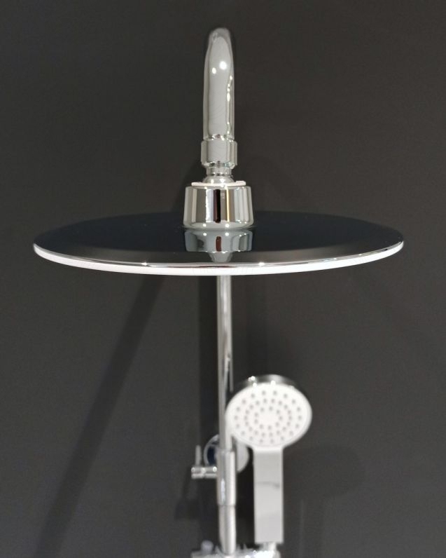 Colonna doccia Gaia termostatica, cromo, completa di soffione e Colonna doccia Gaia termostatica, cromo, completa di soffione e
