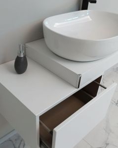 Mensolone bagno da cm.85 a cm.110, completo di staffe