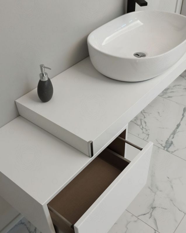 Mensolone bagno da cm.120 a cm.170, completo di staffe Mensolone bagno da cm.120 a cm.170, completo di staffe