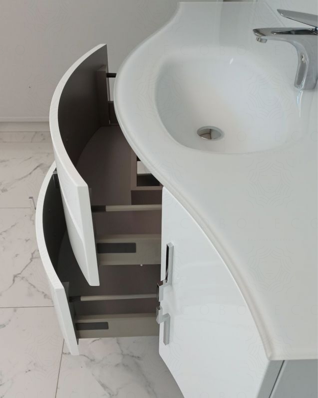 Mobile bagno sospeso Jane, curvo, cm.138 Mobile bagno sospeso Jane, curvo, cm.138