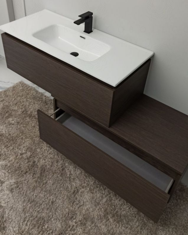 Mobile bagno sospeso Giava con cassettiera, cm.150 e specchio Mobile bagno sospeso Giava con cassettiera, cm.150 e specchio