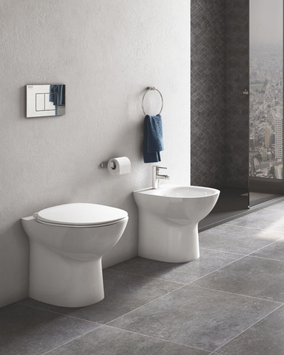 Coppia di sanitari filomuro in ceramica Morning, copriwater Coppia di sanitari filomuro in ceramica Morning, copriwater