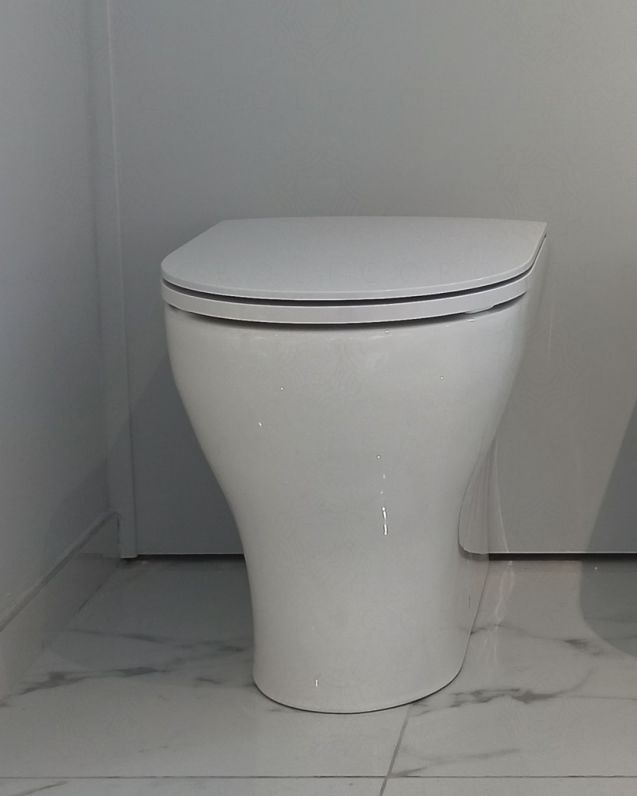 Vaso filomuro in ceramica Beat, made in Italy Vaso filomuro in ceramica Beat, made in Italy